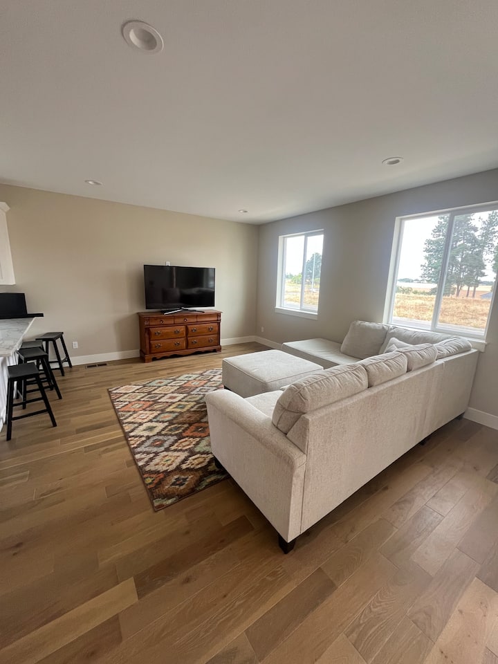 Parker Loop House - Silverton, OR