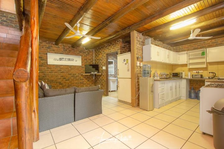 Shebeth Self Catering Bush Accomodation - Marloth Park
