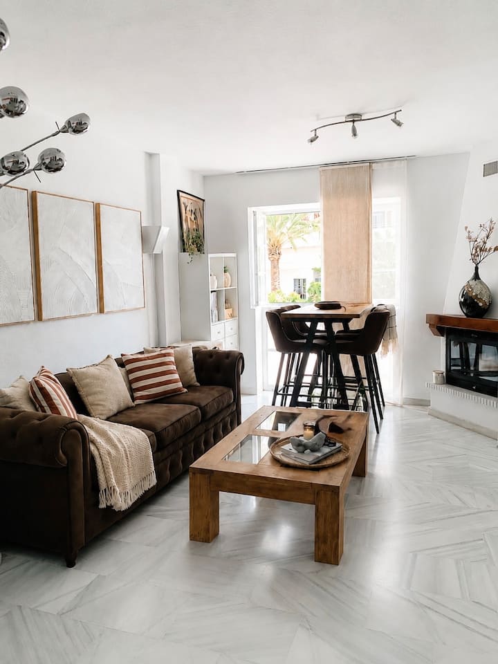 Urban-beach Cozy House, Sea-view And Rooftop - Torremolinos