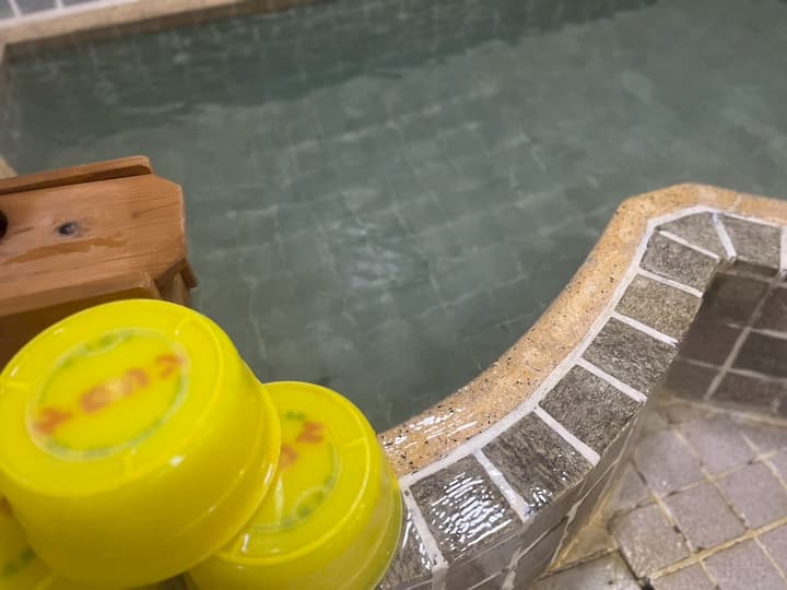 takamasa hosobaRihanna Japanese-style room 6 tatami for 1-2 people Natural hot