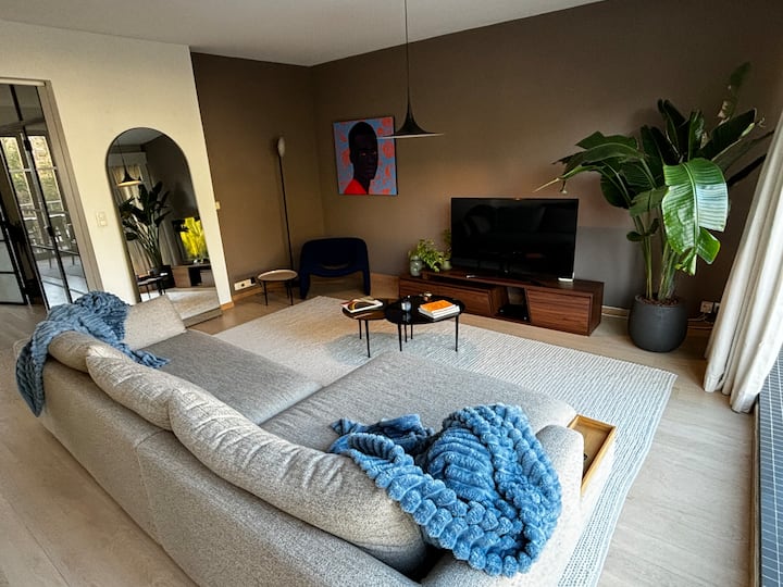 Beautiful Family Home In Uccle , Central And Calm - Jette