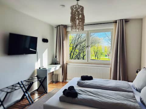 Green Cow – 3-Room Flat Balcony