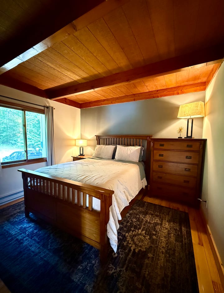 საძინებელი 4