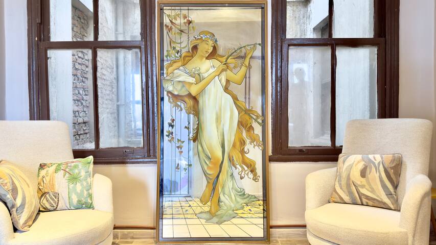 Calm & Stylish Stay in Galata gallery image 2