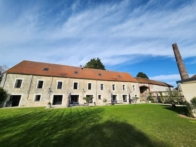 PREMIUM CONCIERGE managed Airbnb listing 1