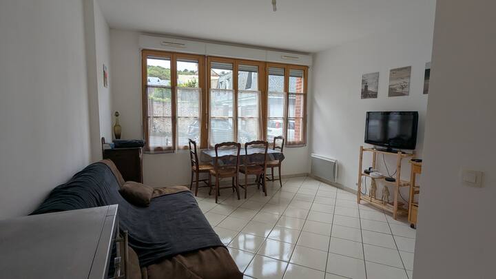 Studio à 500 M De La Plage Avec Parking Privé - Yport