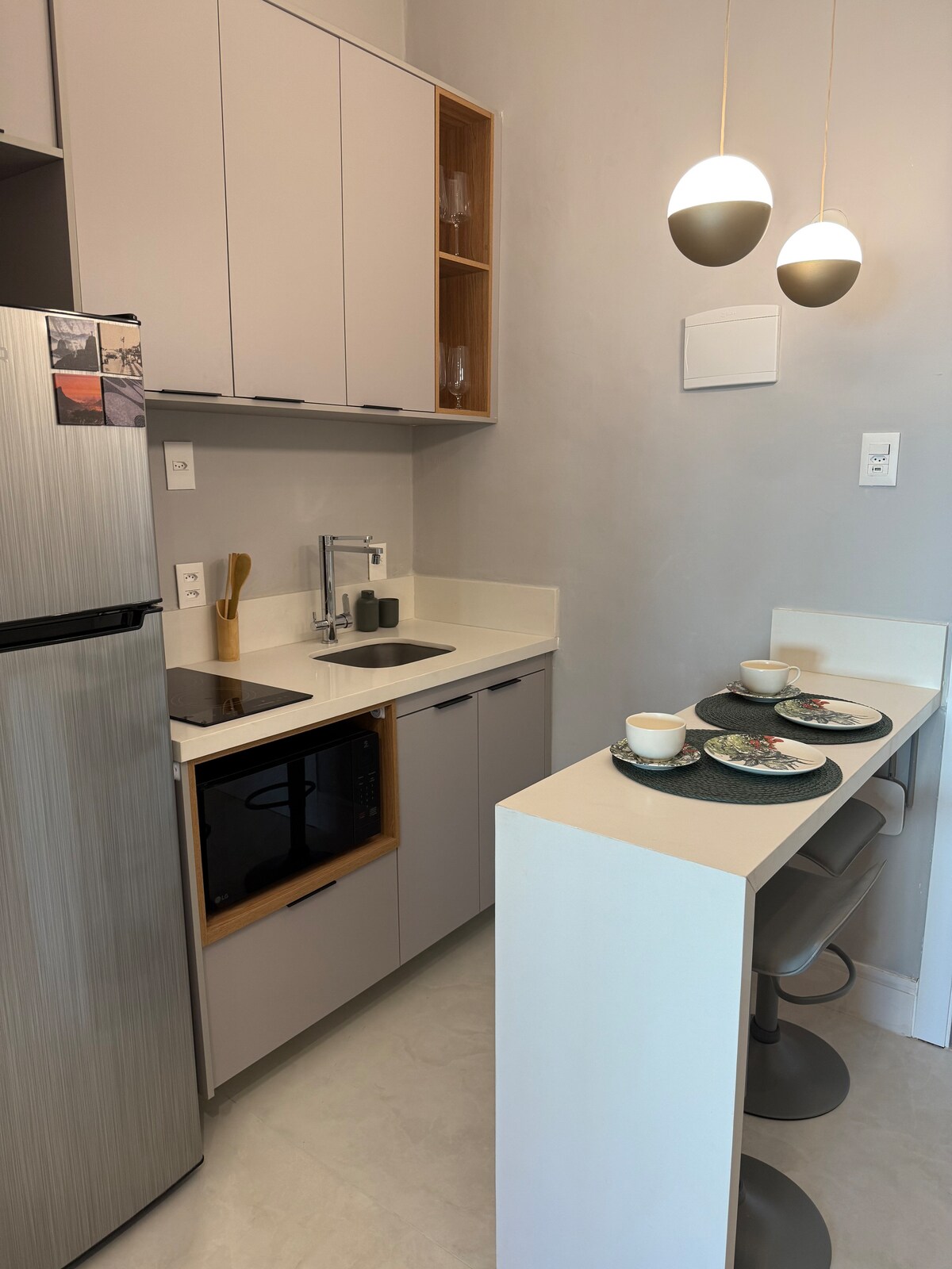 Top performing Airbnb: Studio in Sophisticated Flamengo in Catete