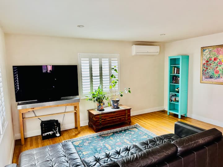 Broadway Bungalow - Boulder, CO