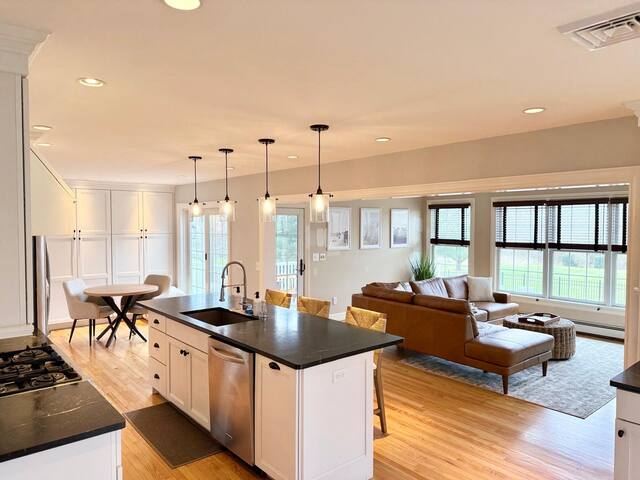 5 bedroom house with pool