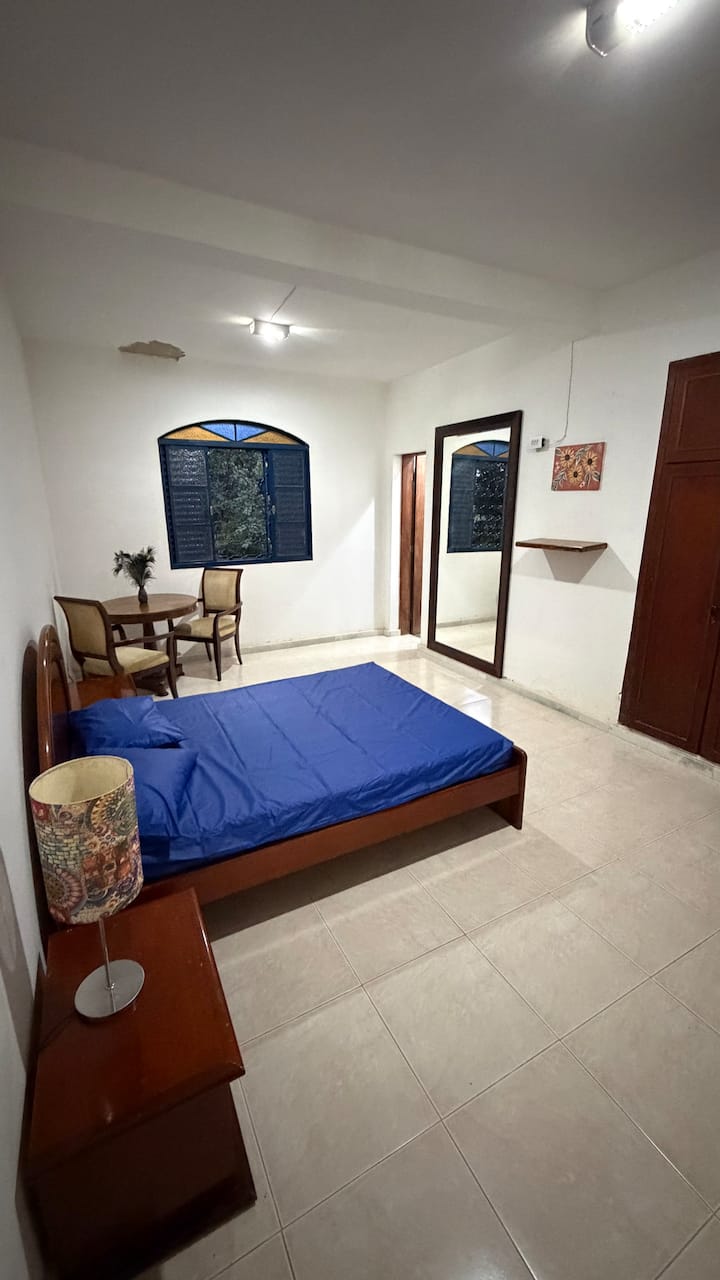 Dhomë gjumi 4
