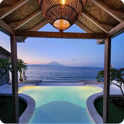 Ocean Front Villa, room 2
