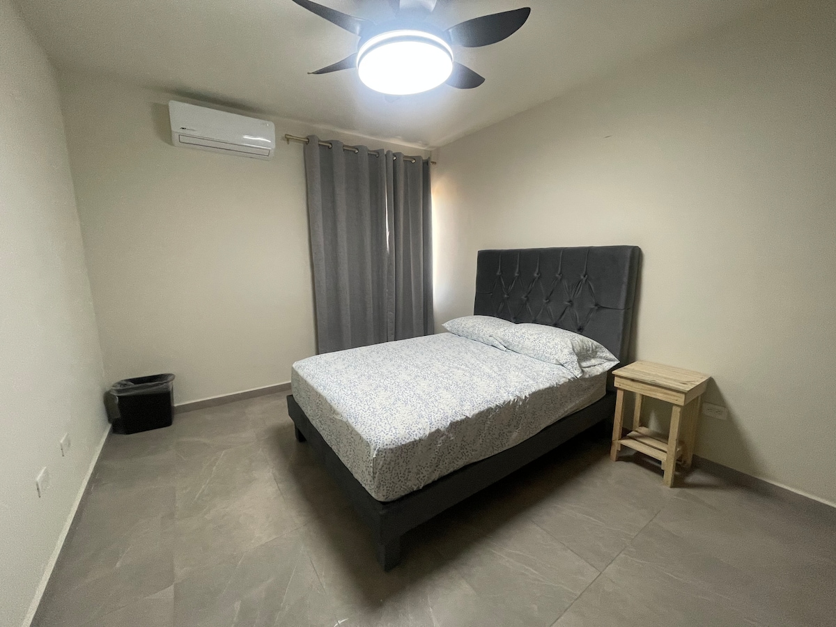 საძინებელი 1