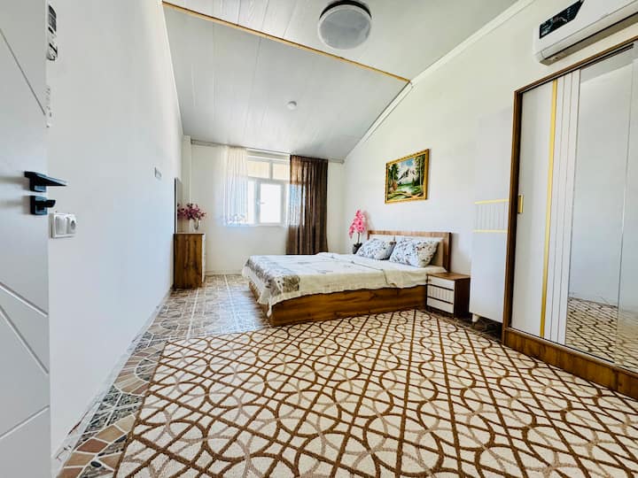 غرفة النوم 2