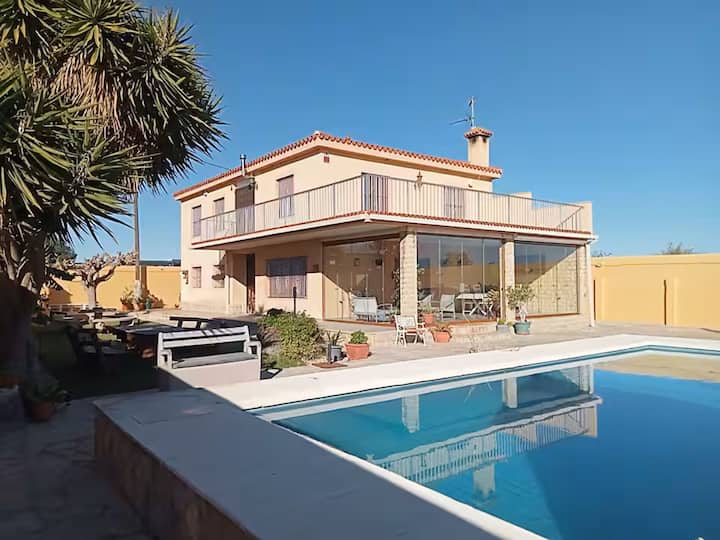 Villa Jade. Villa Con Piscina Privada En La Costa - Vinaròs