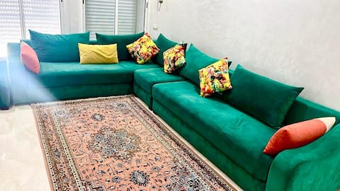 Top performing Airbnb: Cozy apartment with pool in Bouznika