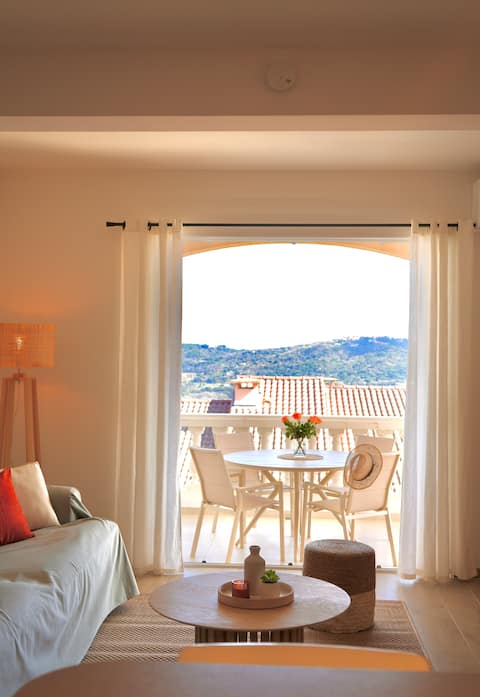 Popular Airbnb listing: Beach 5 min, close to Saint-Tropez in La Croix Valmer