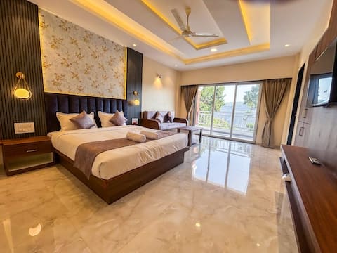 02 Bedroom with Balcony Valley View