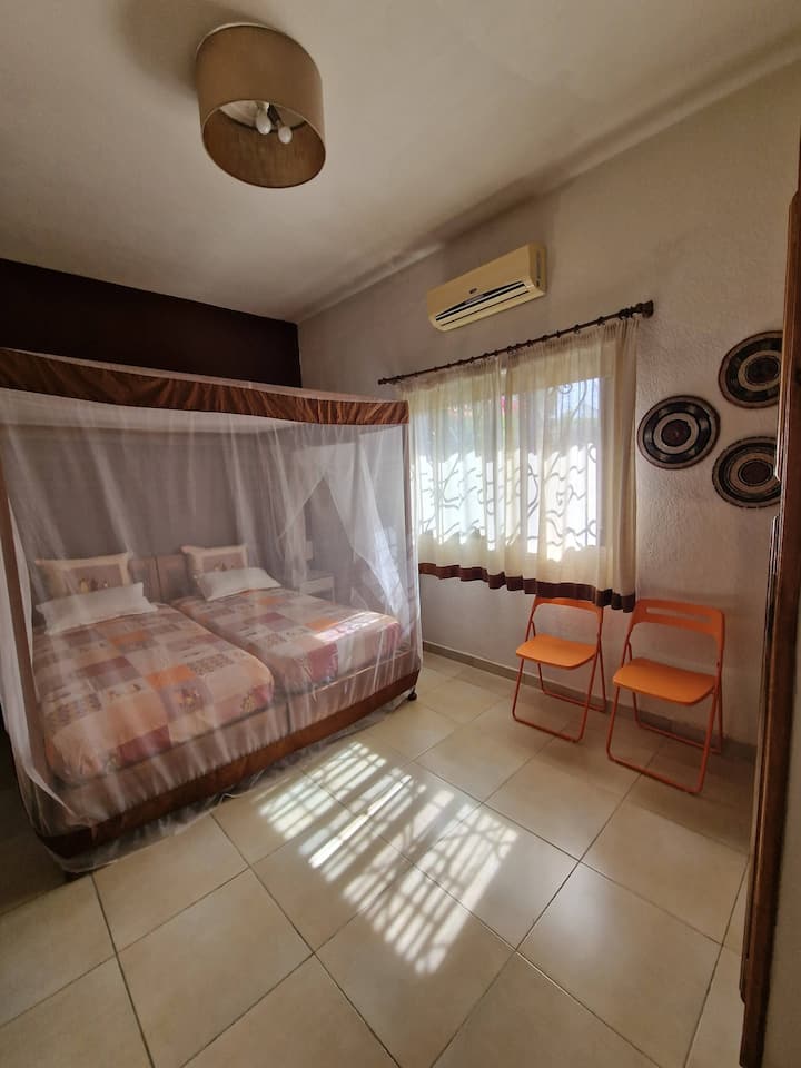 საძინებელი 1