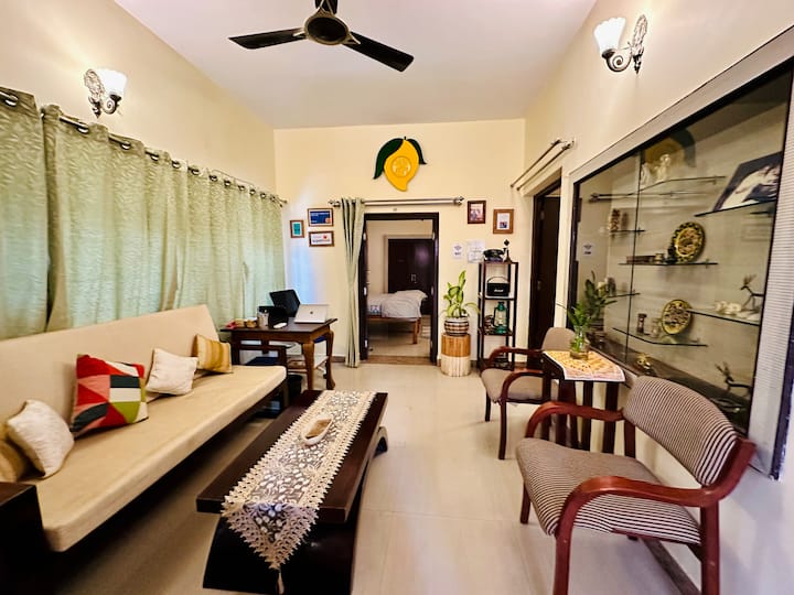 Family Room At "The Mango Tree" W/ Kitchen Access - Jodhpur