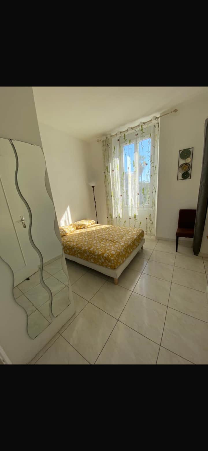 Grand T4 95m² Au Cœur De Nice - Nice