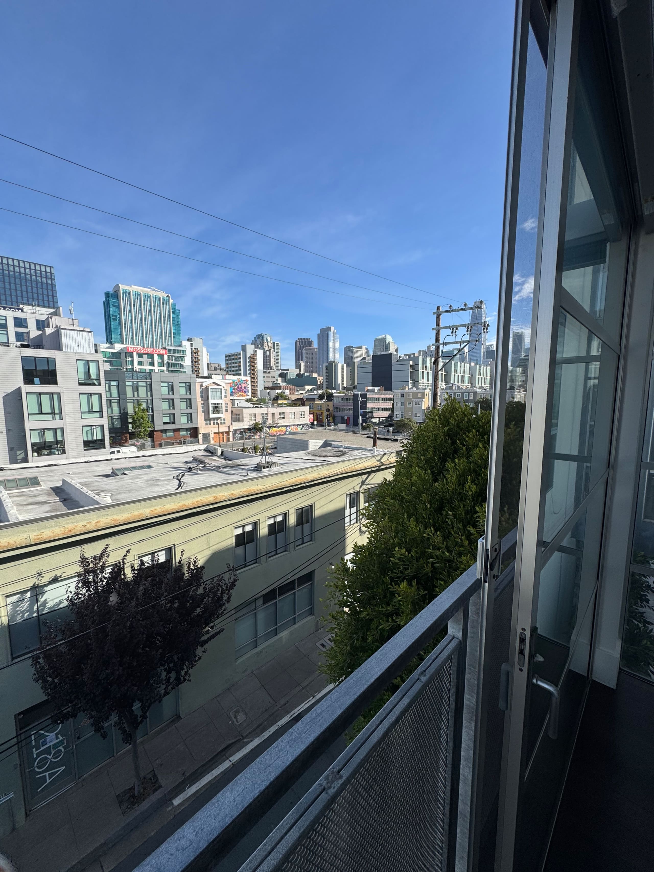 Condo in San Francisco · ★5.0 · 1 bedroom · 3 beds · 1.5 baths - Image 13