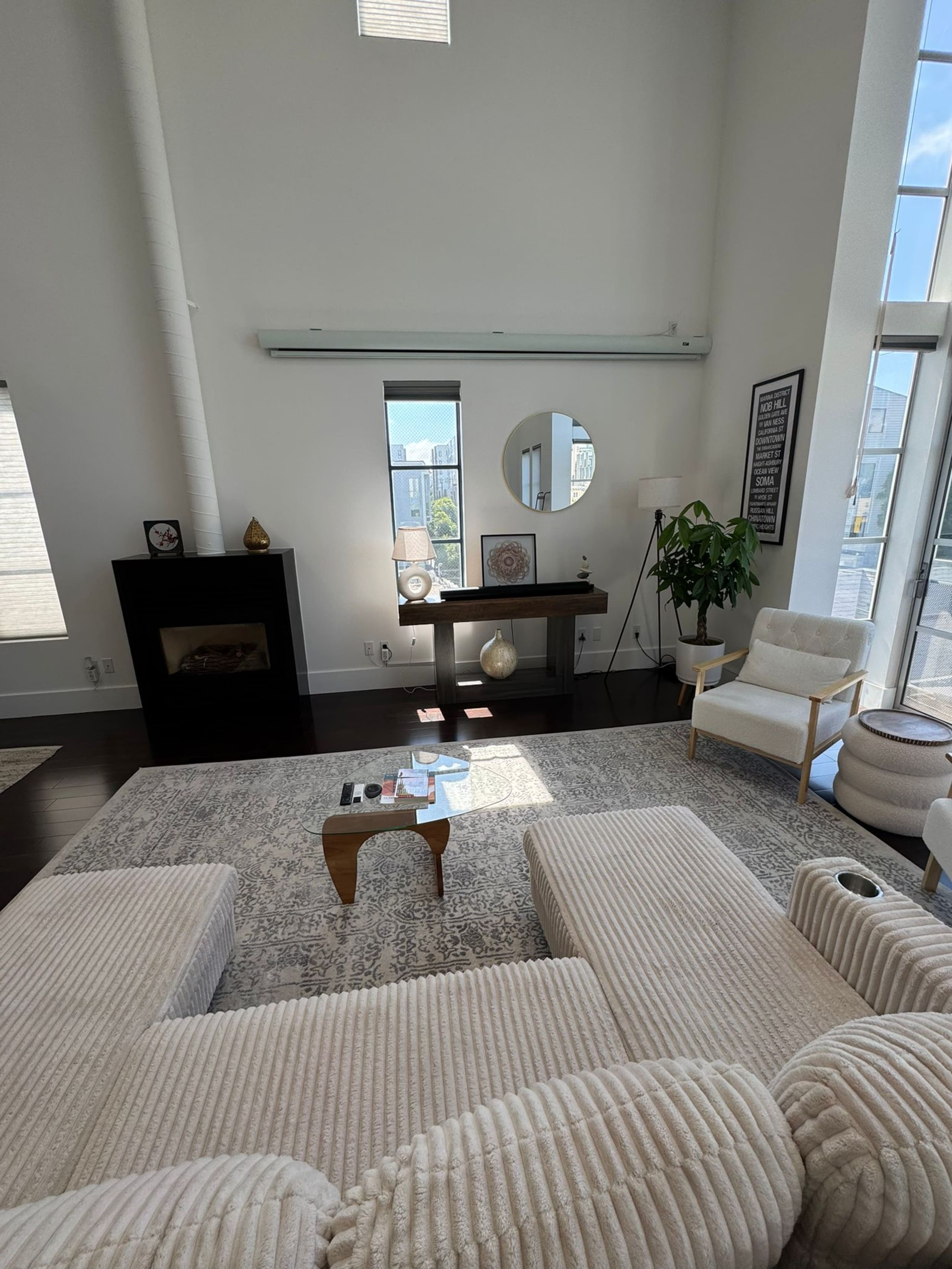 Condo in San Francisco · ★5.0 · 1 bedroom · 3 beds · 1.5 baths - Image 5