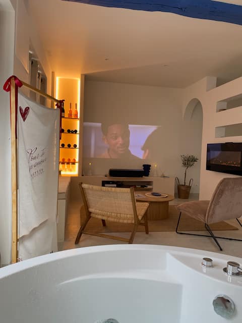 Spa, cinema & winter magic near Mont-St-Michel