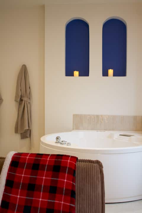 Spa, cinema & winter magic near Mont-St-Michel