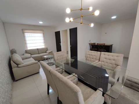 Top Airbnb: House near Plaza Sendero and UAdeO in Culiacán Rosales