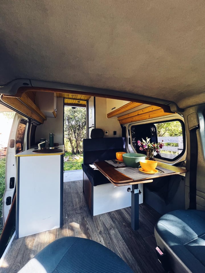 Discover Wild Romania With "Transylvania" Camper - Roemenië