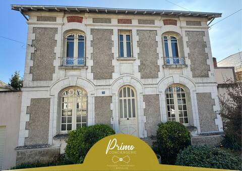 *Villa Camille* overlooking the Thouet Valley