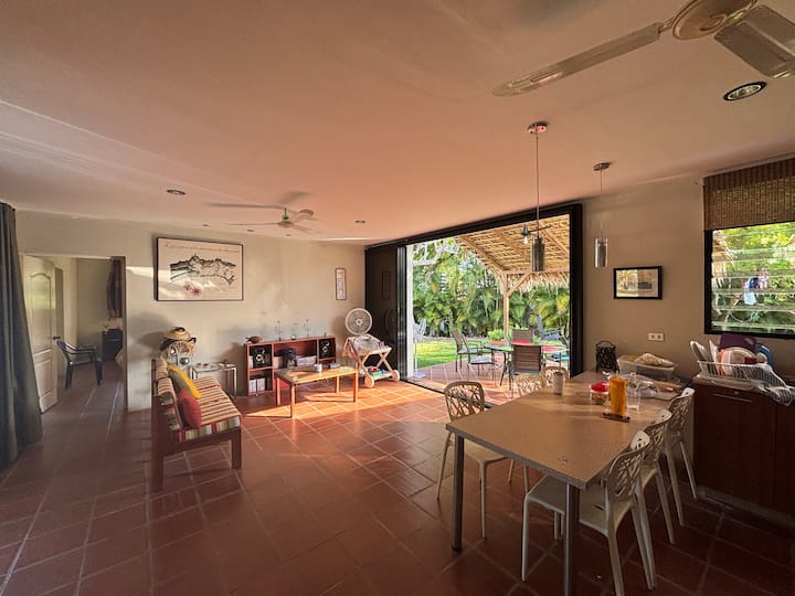 Beach-side Cozy Oasis - Los Cóbanos