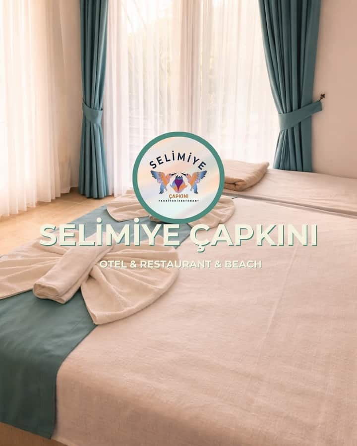 Standard Tek Büyük Yataklı ,Kısmi Deniz Manzaralı - Orhaniye