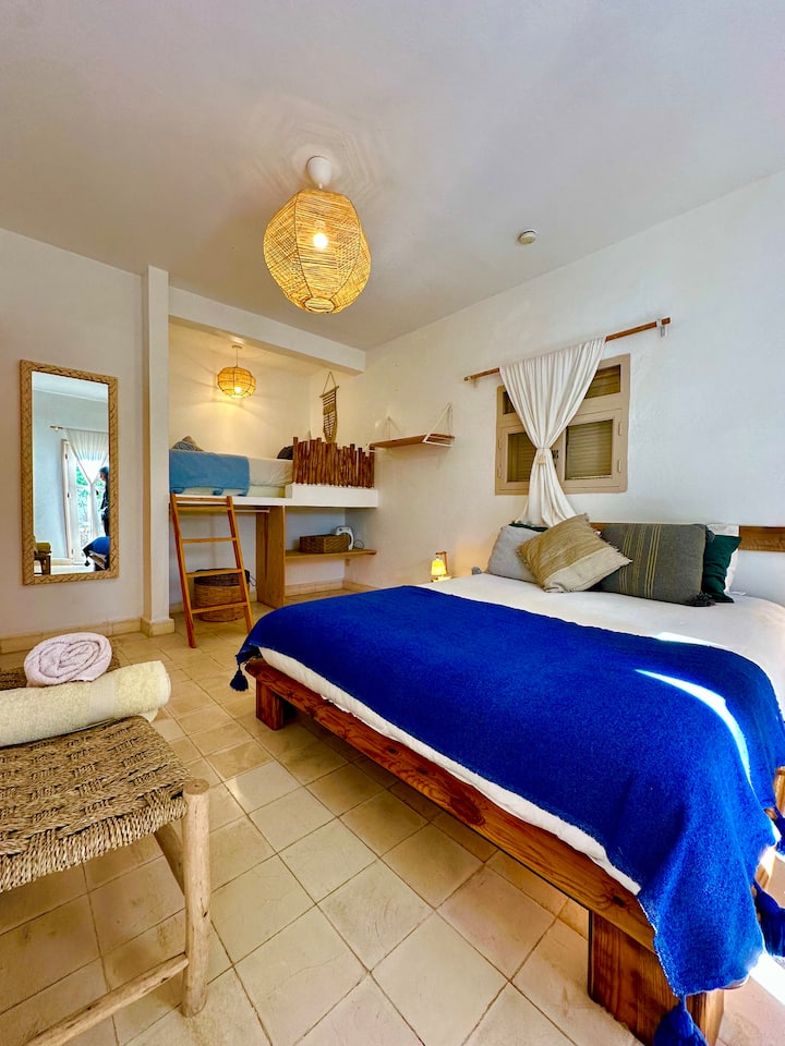 საძინებელი 1