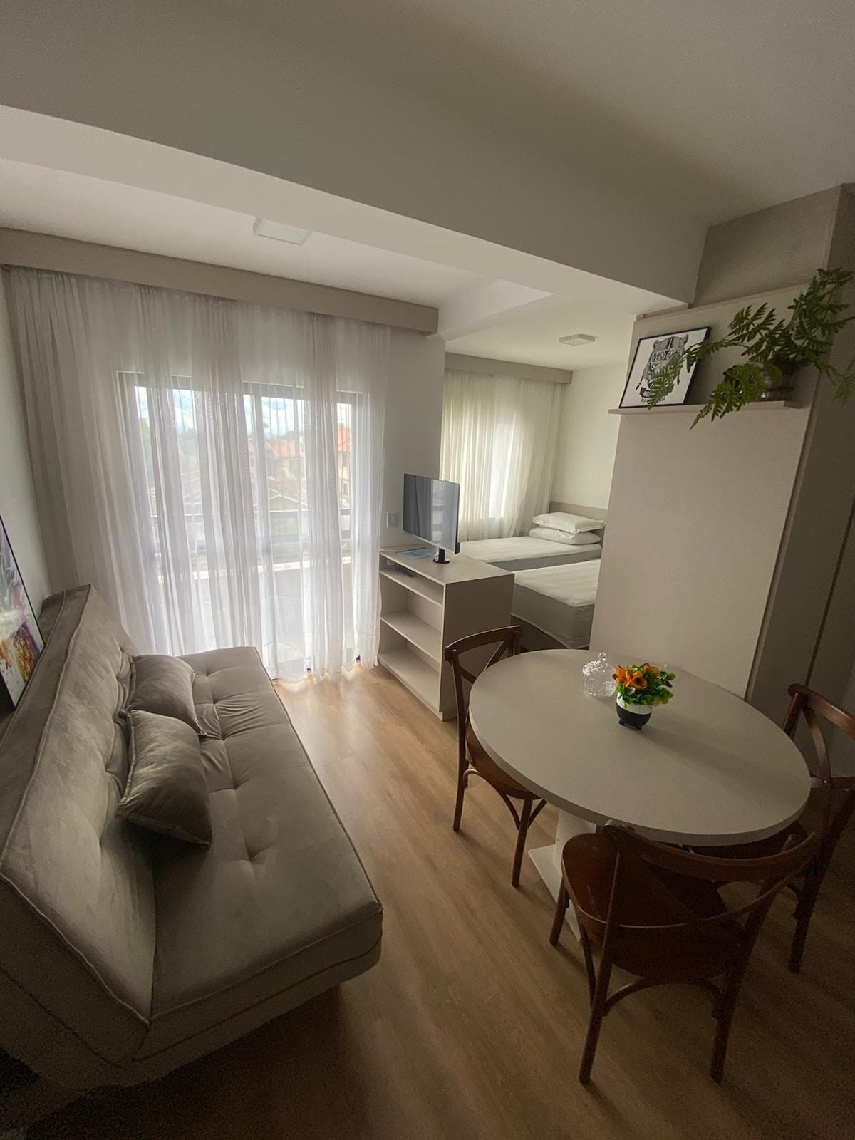 Imóvel de sucesso: beautiful, spacious and innovative studio em Guaíra