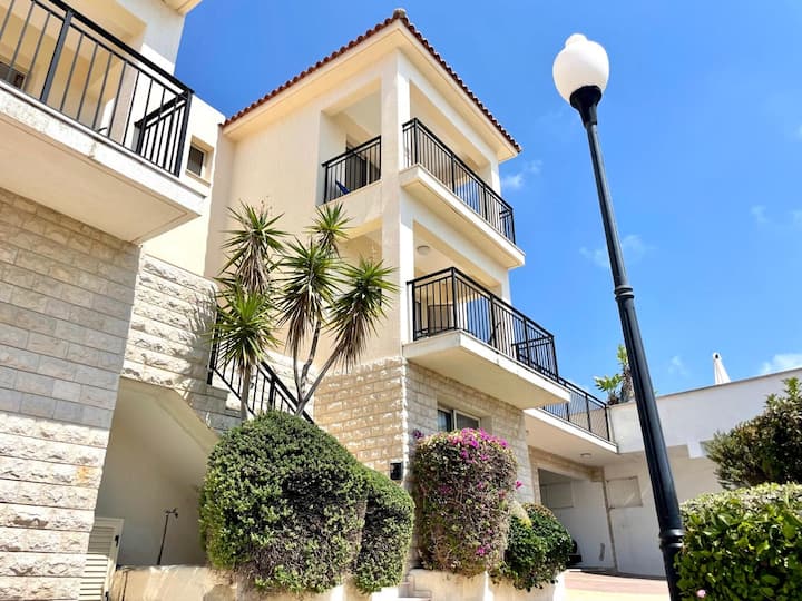 Cyprus Sunset Villa - Paphos