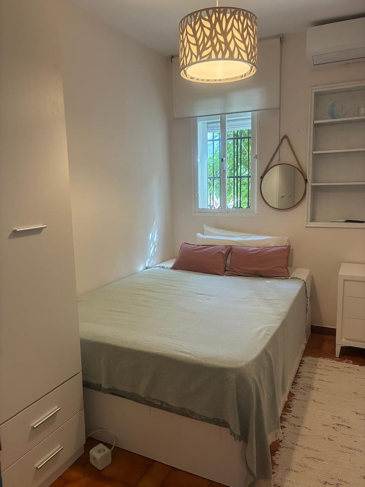 غرفة النوم 1