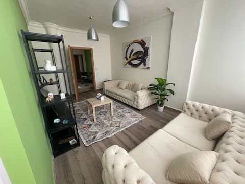 Giacomo's Residence - 3 BR Apartment - Forn Elchebek