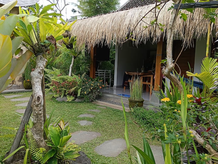 Sanding Garden Villa A Private Oasis Of Calm - Bali