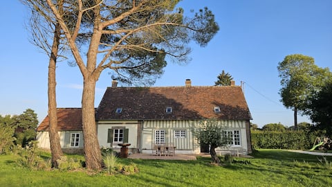 Charming Normandy farmhouse - petanque court