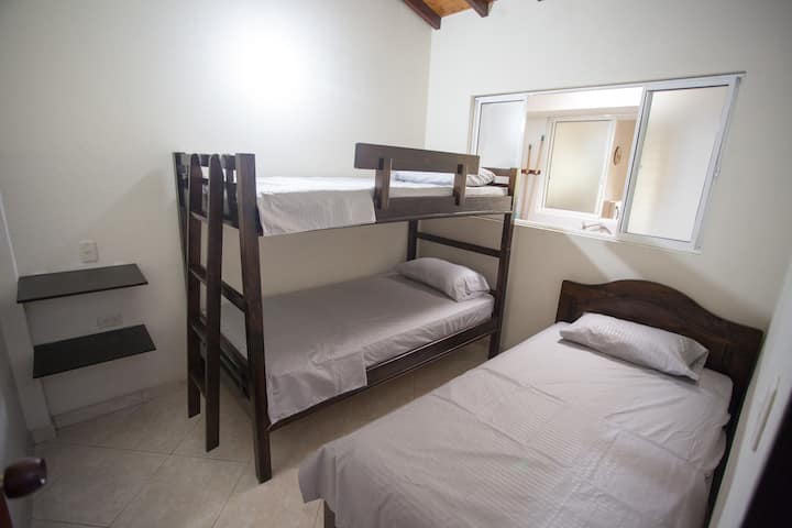 غرفة النوم 1