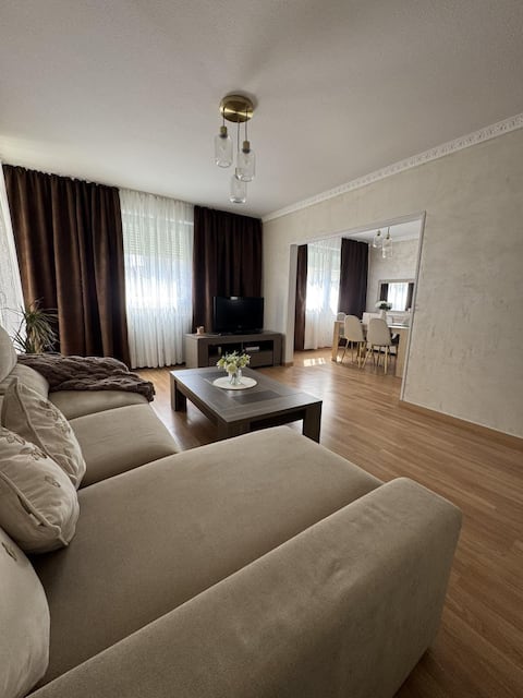Top Airbnb: Cozy and bright apartment. in Chalon Sur Saône