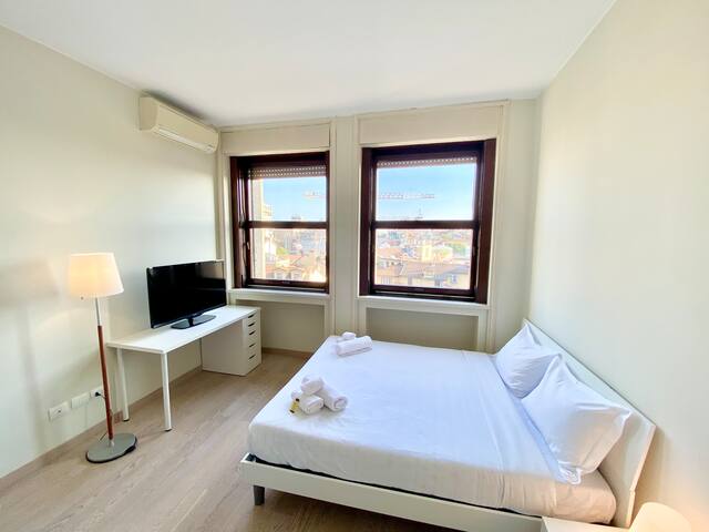 [1 min Castello + 7 min Duomo a piedi]Vista Duomo gallery image 4