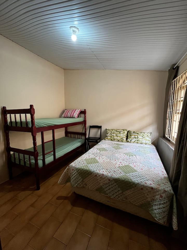 საძინებელი 2