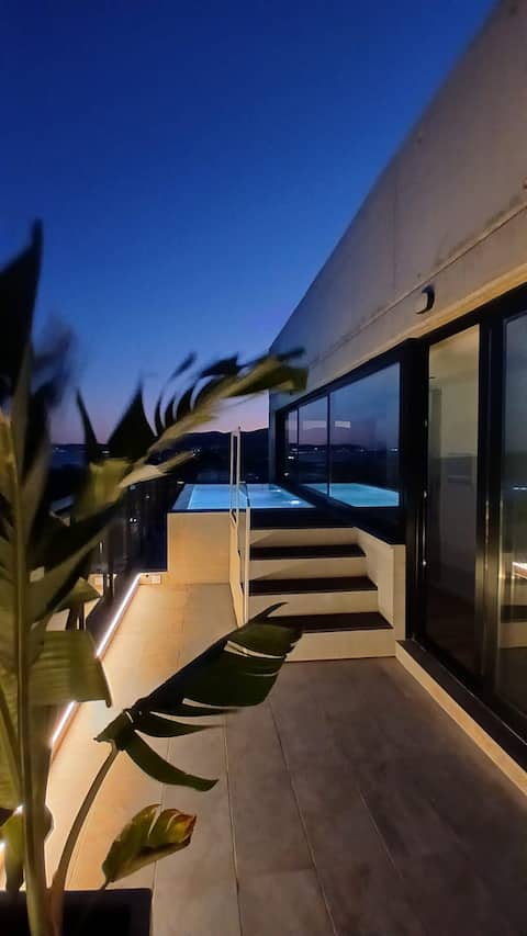 A penthouse to the sky