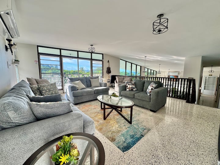 Chalet Vista Al Mar, 8-brs Near Crash Boat, Solar - Aguadilla