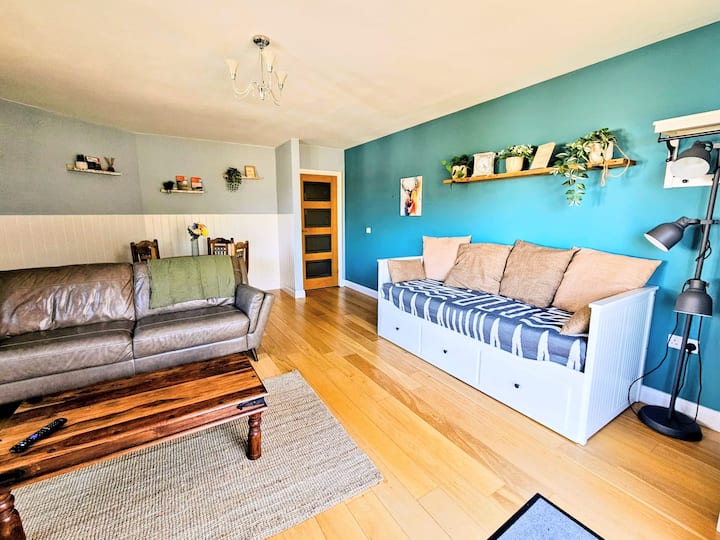 Swn Y Saith. Dog-friendly Stay In Tresaith - Aberporth
