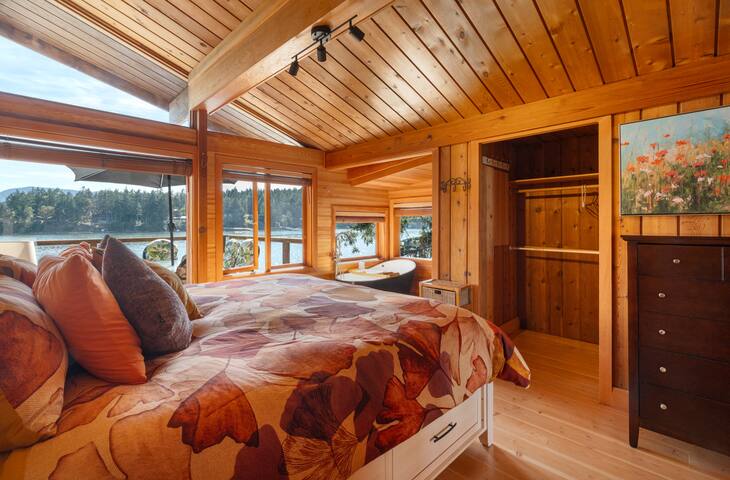 Your Cozy Seaside Sanctuary & Private Spa Getaway gallery image 5