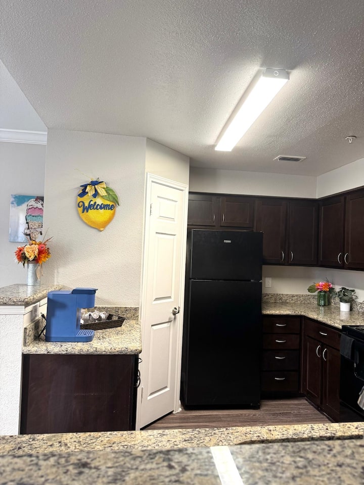 Med|2br|2bth|2kbd|nrg|dt|zoo|md| - Houston, TX