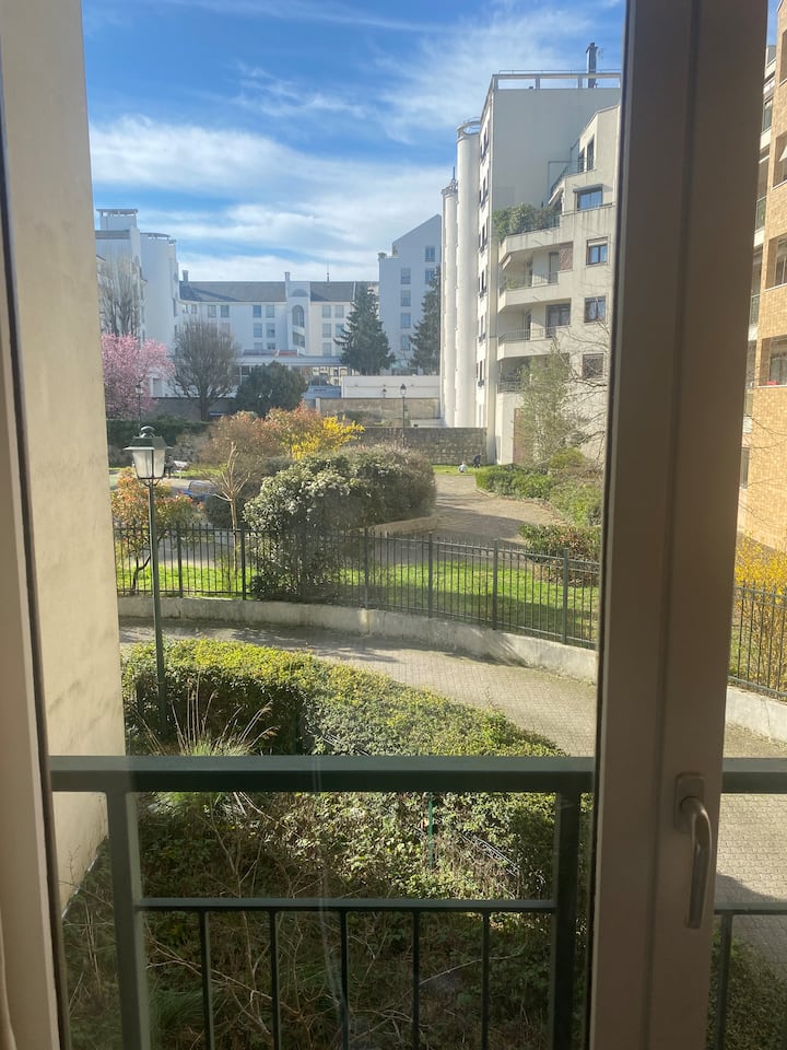 Appartement T3 2 Chambres /2 Lits Rue Piétonne - Clamart